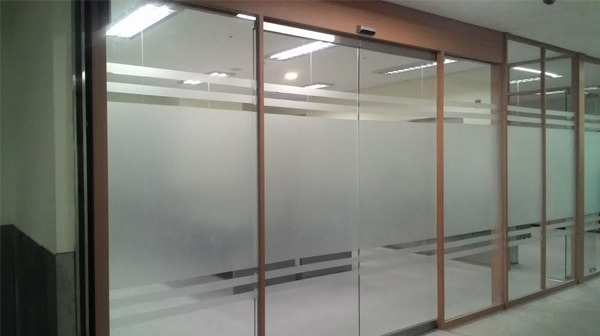 Những loại cửa tự động được sử dụng phổ biến tại bệnh viện